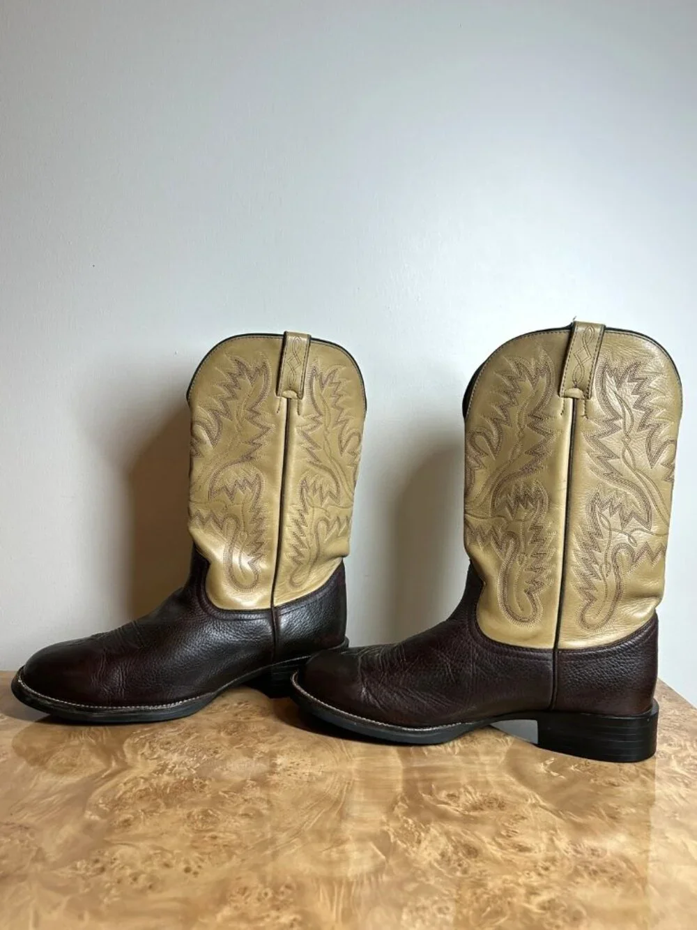 Justin Men's 11 EE Brown Tan Leather Western Cowboy Boots Round Toe